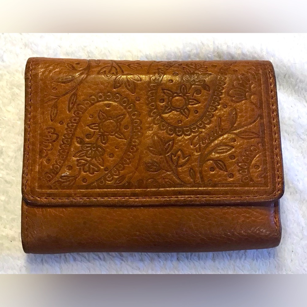 Fossil leather wallet